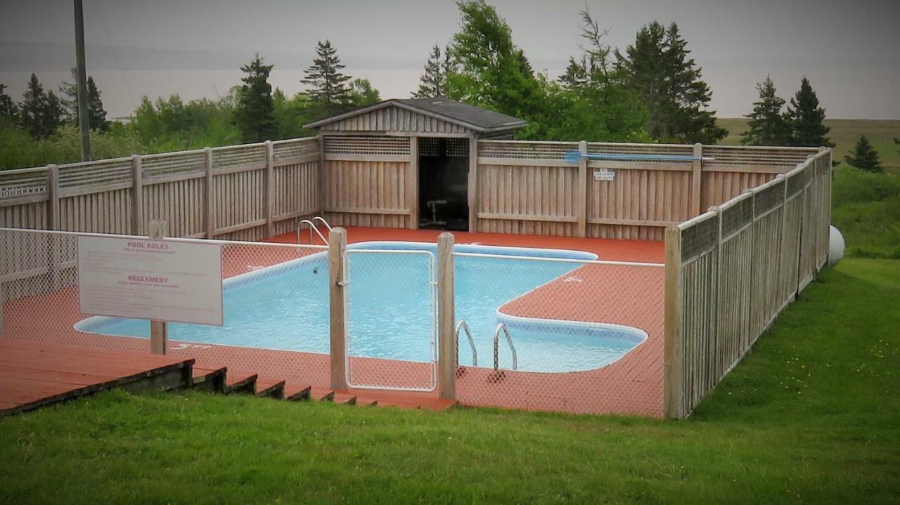 Hopewell Rocks Motel & Country Inn Siemianowka Bagian luar foto